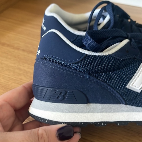 Kids New Balance 515 Sneakers Size 3 Wide - Picture 3 of 13